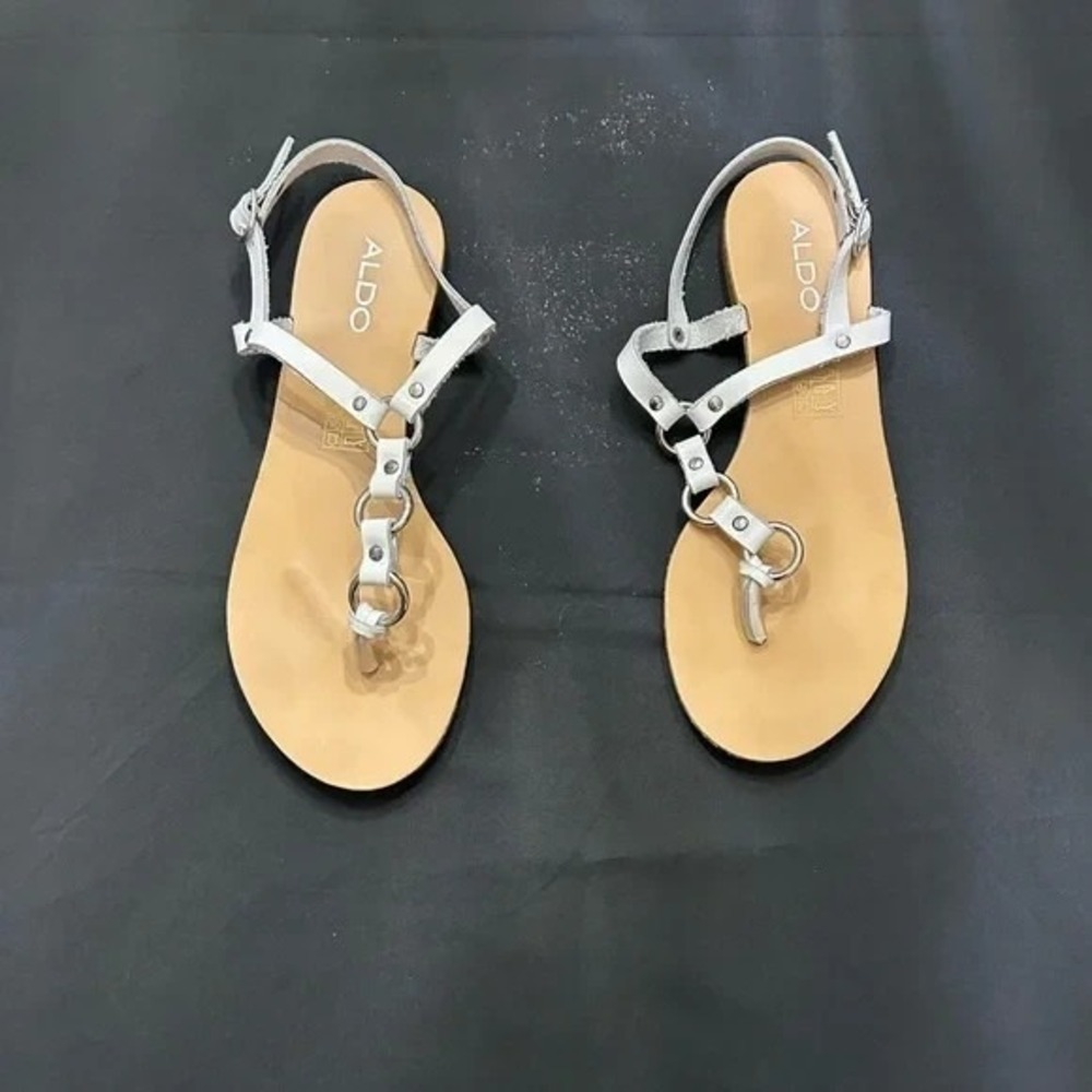ALDO White Strappy Thong Flat Sandals Silver Hardware Women's Size 7.5